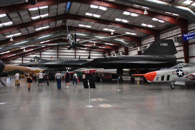SR-71 Blackbird